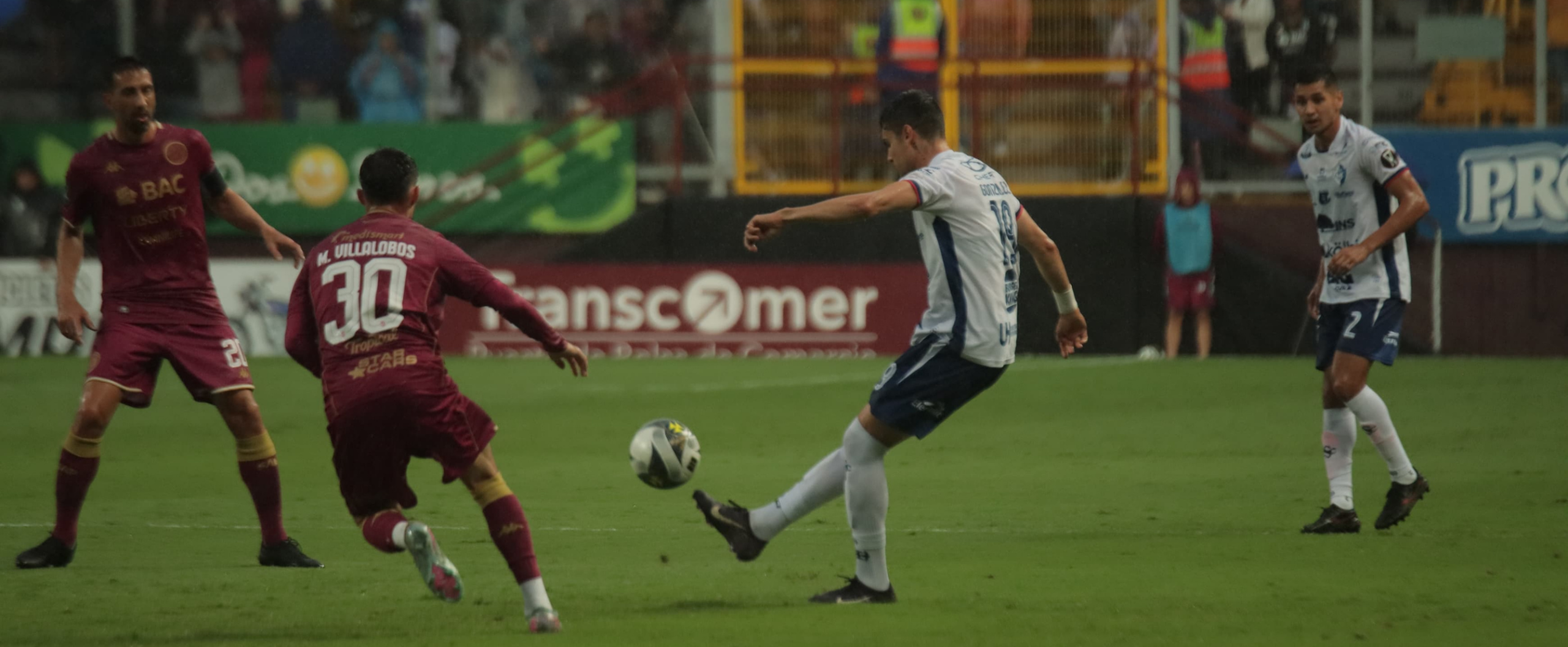 La “SapriHora” volvió a Tibás: “morados” vencieron 2-1 a los “brumosos”