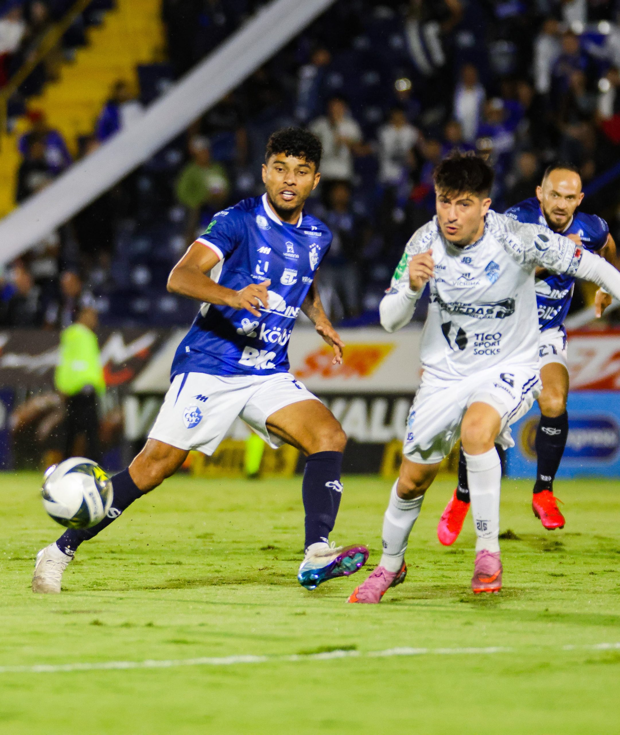 Cartaginés y Pérez Zeledón firman un intenso empate en el Fello Meza